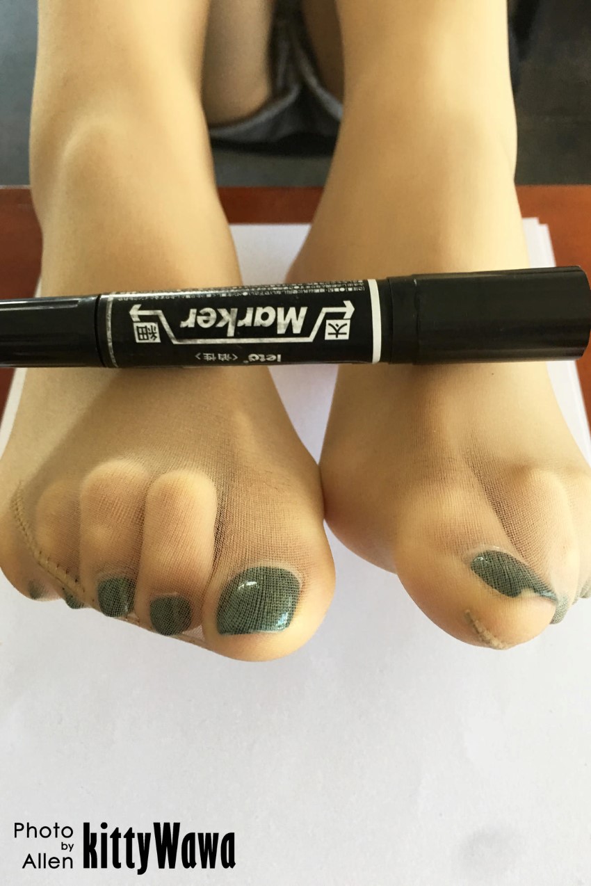 图片[32]-[kittyWawa袜小喵] KT002《玩物：马克笔》 – 速更版-美库