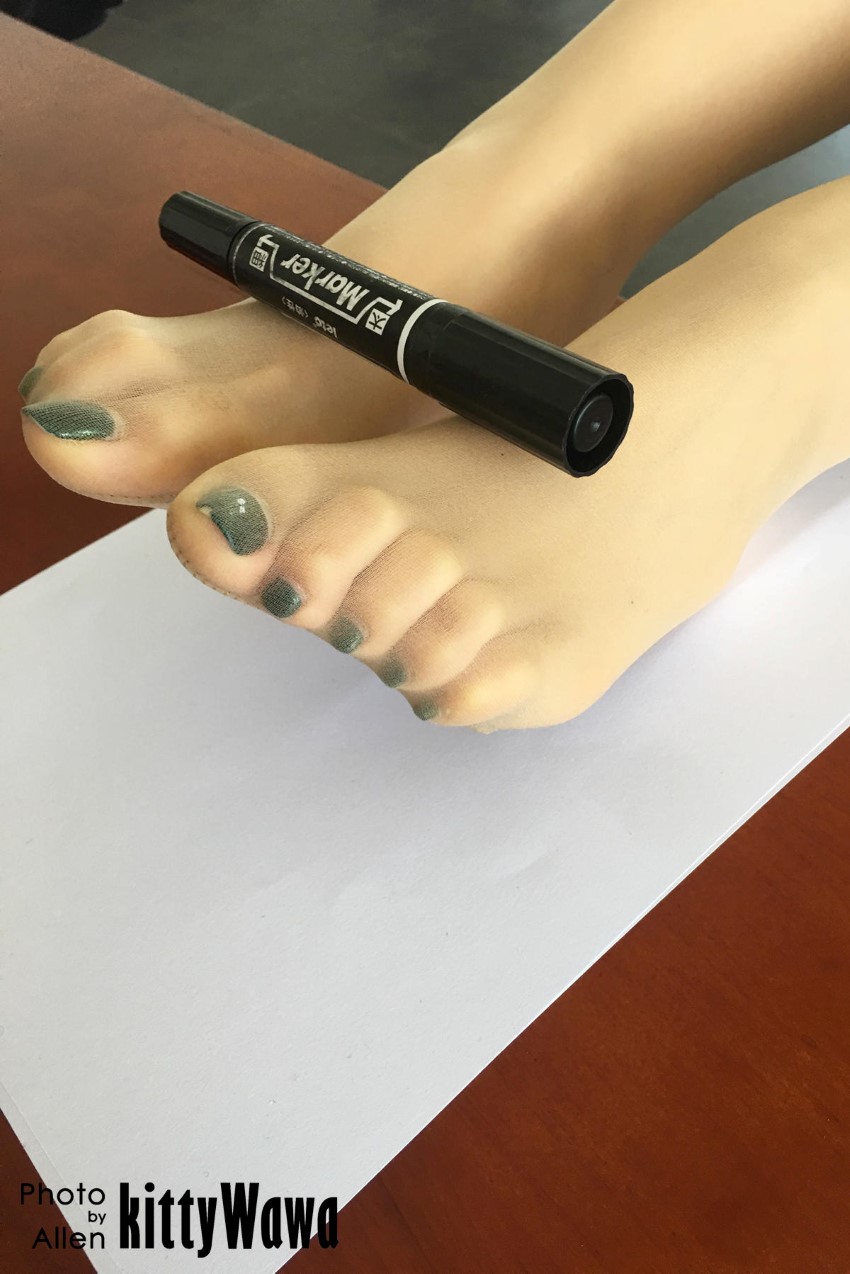 图片[35]-[kittyWawa袜小喵] KT002《玩物：马克笔》 – 速更版-美库