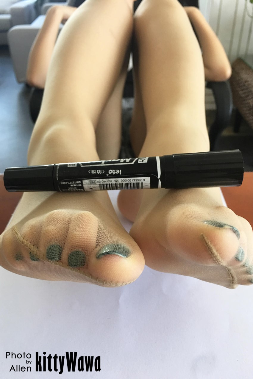 图片[42]-[kittyWawa袜小喵] KT002《玩物：马克笔》 – 速更版-美库