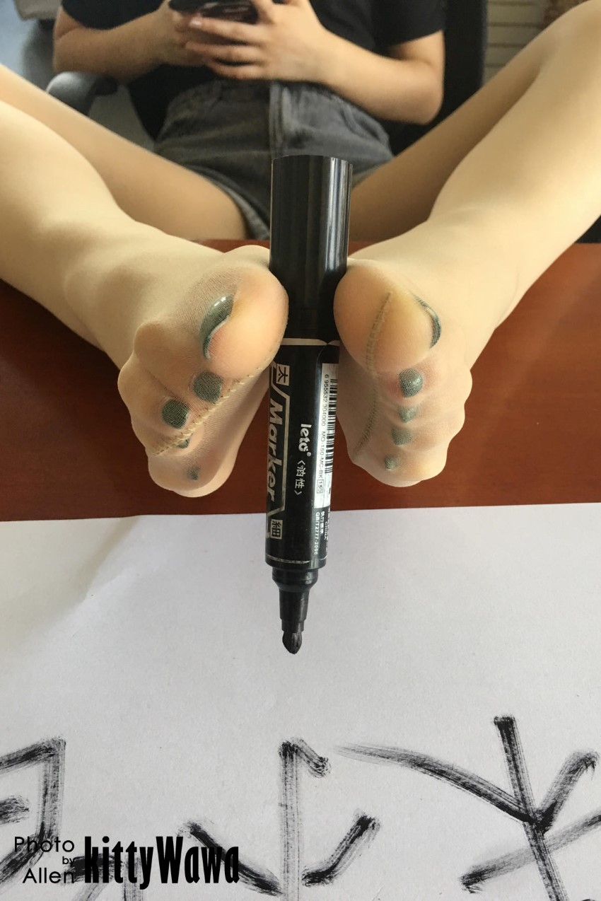 图片[58]-[kittyWawa袜小喵] KT002《玩物：马克笔》 – 速更版-美库