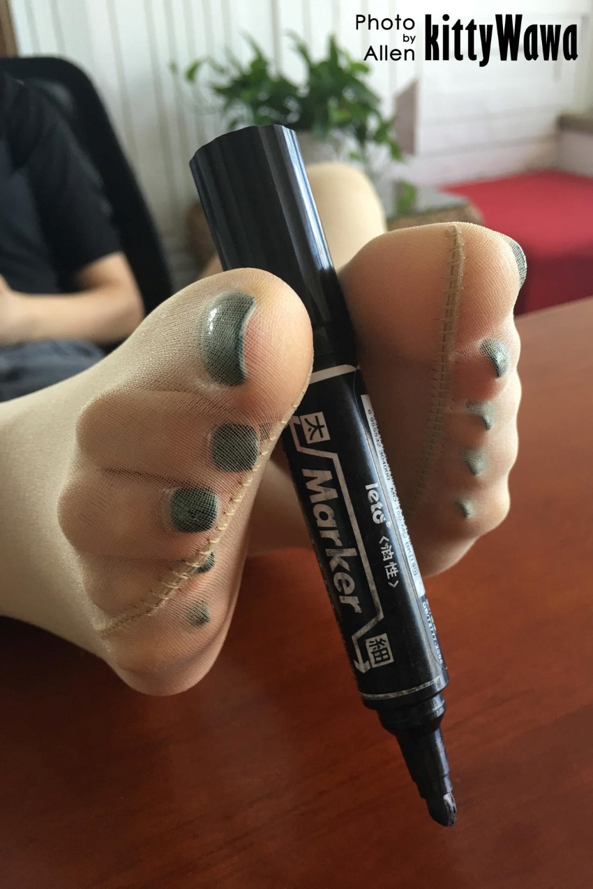 图片[65]-[kittyWawa袜小喵] KT002《玩物：马克笔》 – 速更版-美库