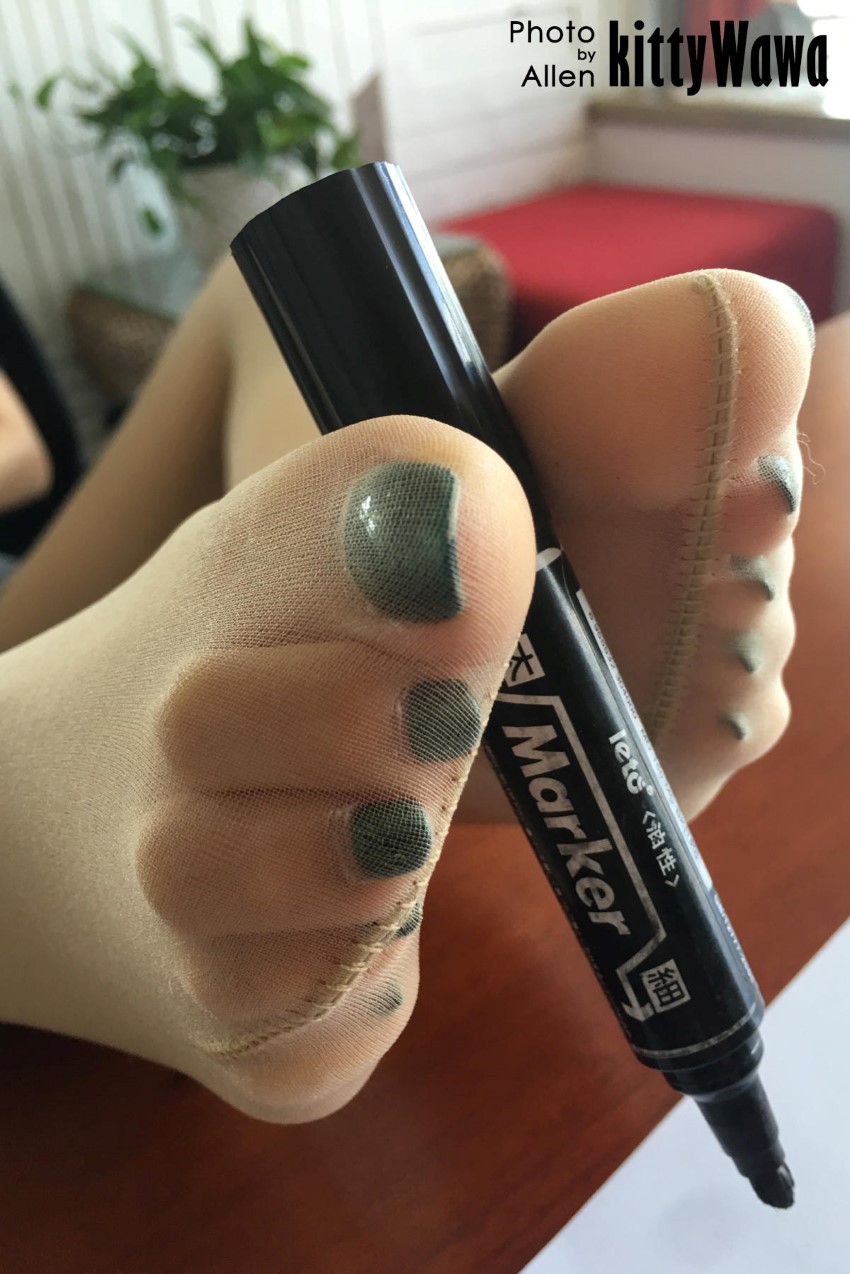 图片[72]-[kittyWawa袜小喵] KT002《玩物：马克笔》 – 速更版-美库