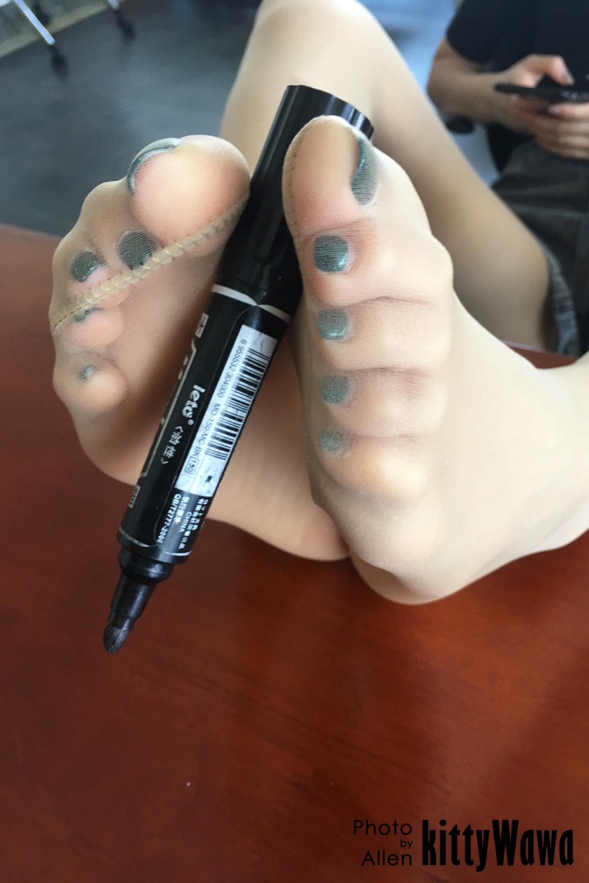 图片[76]-[kittyWawa袜小喵] KT002《玩物：马克笔》 – 速更版-美库