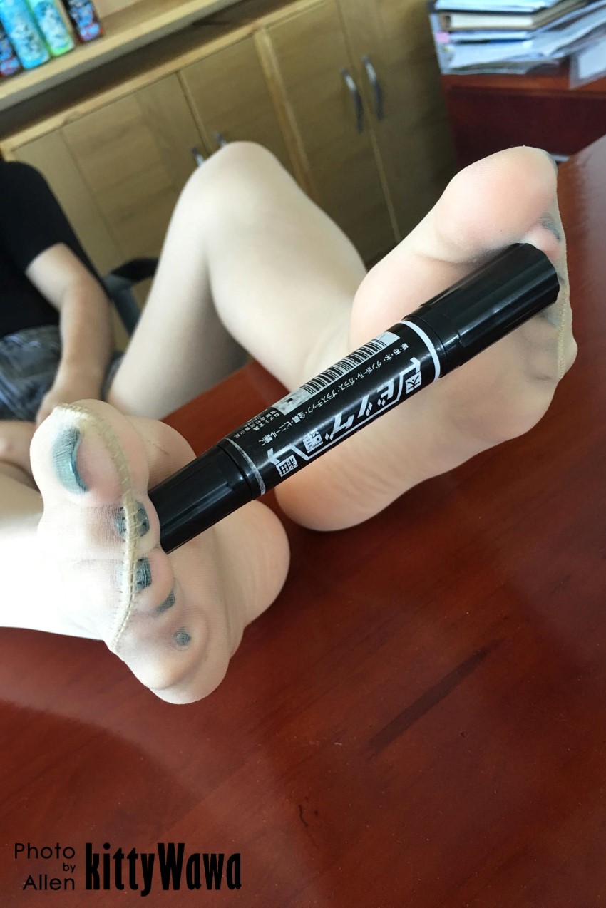 图片[93]-[kittyWawa袜小喵] KT002《玩物：马克笔》 – 速更版-美库