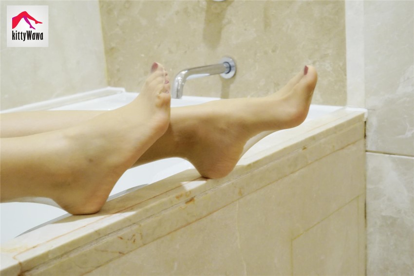 图片[16]-[kittyWawa袜小喵] KT009《凳子、马桶、浴缸》 – 速更版-美库