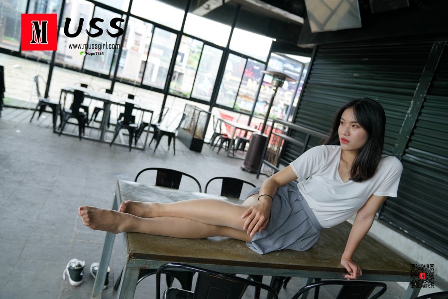 图片[14]-[MussGirl慕丝女郎]NO.010 陈老师长筒蕾丝与少女裙搭配的清纯性感 – 速更版-美库