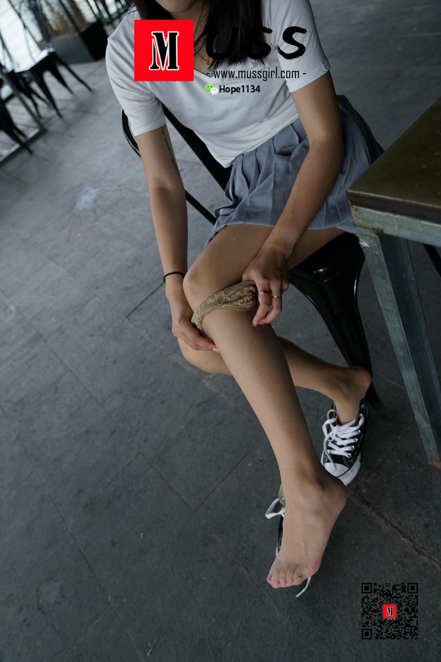 图片[39]-[MussGirl慕丝女郎]NO.010 陈老师长筒蕾丝与少女裙搭配的清纯性感 – 速更版-美库