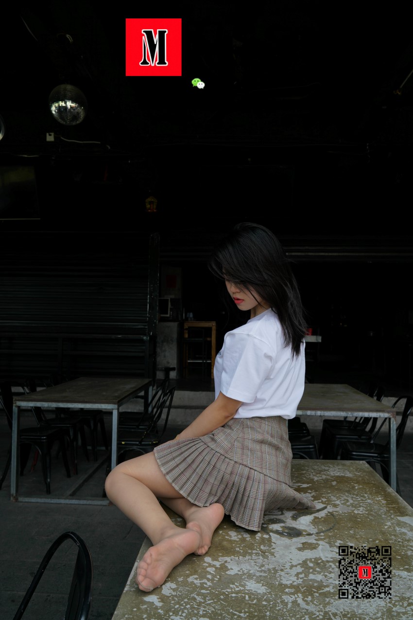 图片[116]-[MussGirl慕丝女郎] NO.008 拍过模特的美足，那化妆师璐璐的呢？ – 速更版-美库