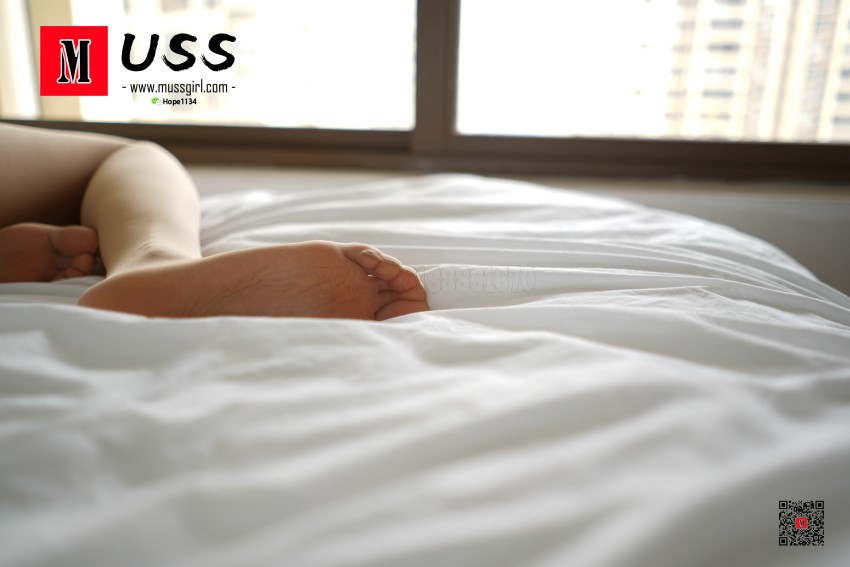 图片[18]-[MussGirl慕丝女郎]NO.019 女神的古典美足与裸色薄丝－浪漫满屋 – 速更版-美库