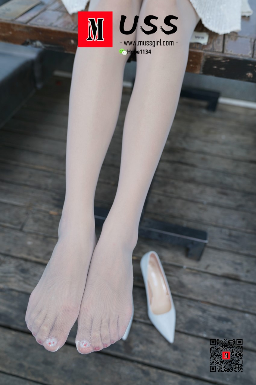 图片[54]-[MussGirl慕丝女郎]NO.018 白衣护士与白丝的绝美邂逅小贤（足底特写篇） – 速更版-美库