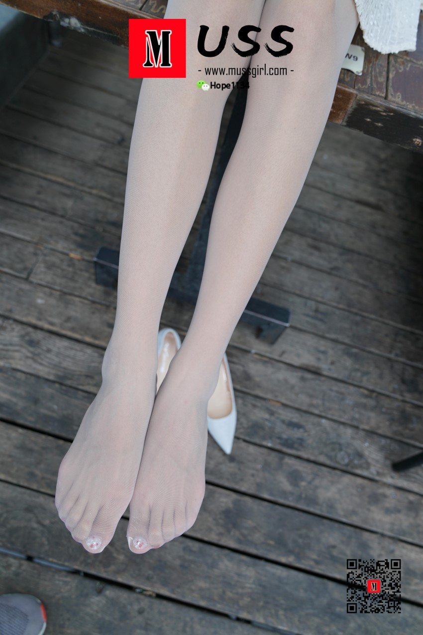 图片[55]-[MussGirl慕丝女郎]NO.018 白衣护士与白丝的绝美邂逅小贤（足底特写篇） – 速更版-美库