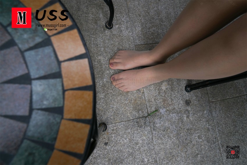 图片[43]-[MussGirl慕丝女郎]NO.024 燕姐 我就爱拖鞋穿鞋咋啦~ – 速更版-美库