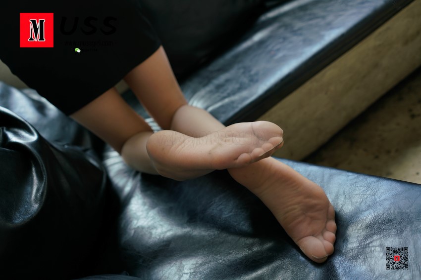 图片[57]-[MussGirl]慕丝女郎 No.026 双双 极致薄丝长腿足底 – 速更版-美库