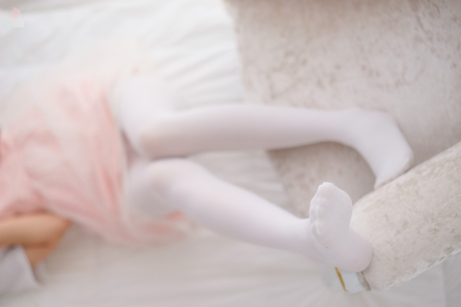 图片[23]-喵写真 VOL.002 粉红小妹妹的白丝 – 速更版-美库