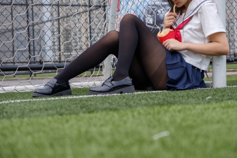 图片[10]-喵写真 VOL.009 球场上的黑丝校服 – 速更版-美库