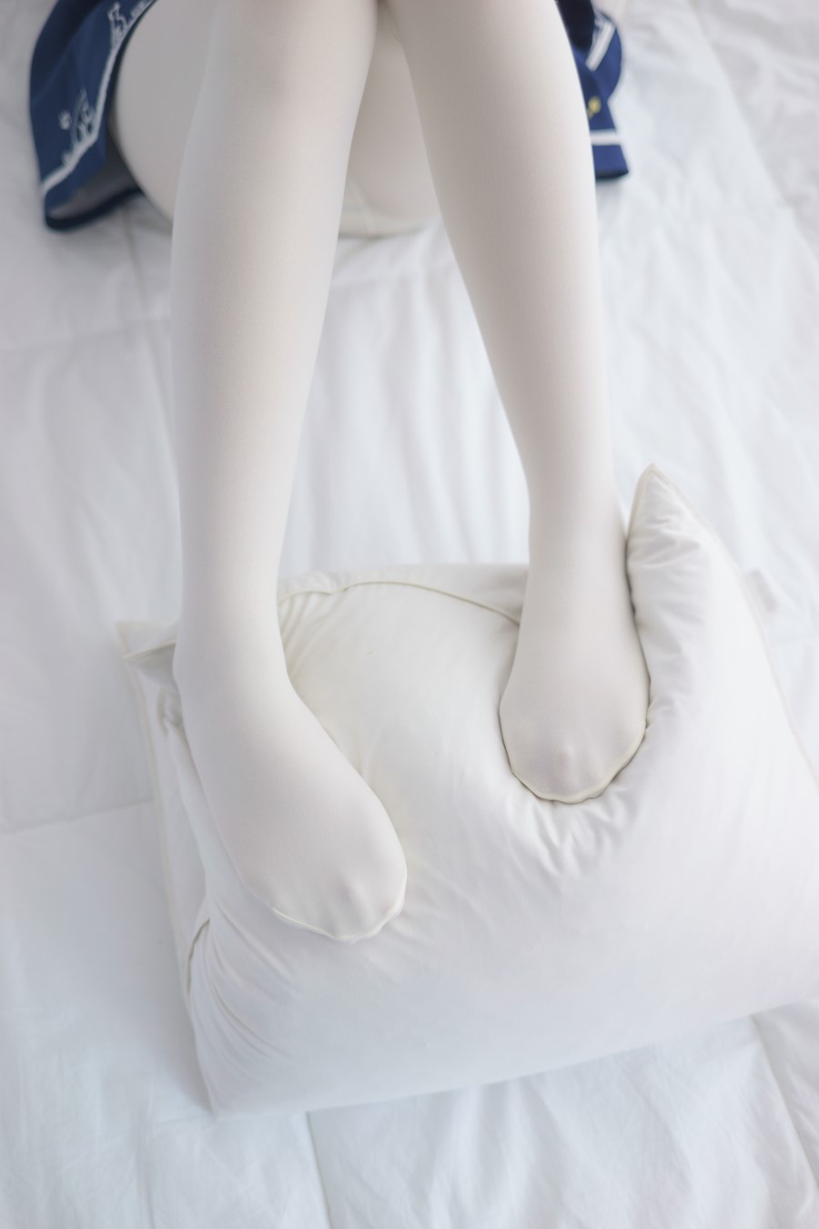 图片[23]-喵写真 VOL.005 可爱熊女孩白丝 – 速更版-美库