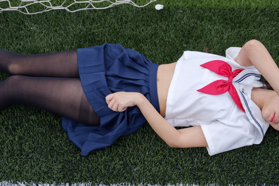 图片[23]-喵写真 VOL.009 球场上的黑丝校服 – 速更版-美库