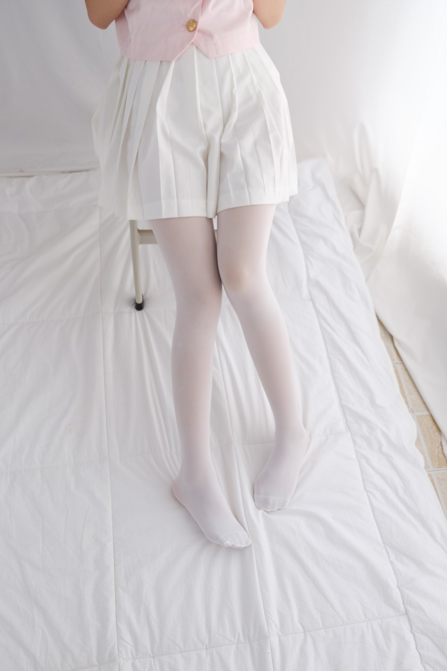 图片[46]-喵写真 VOL.007 课桌上白丝水手服 – 速更版-美库