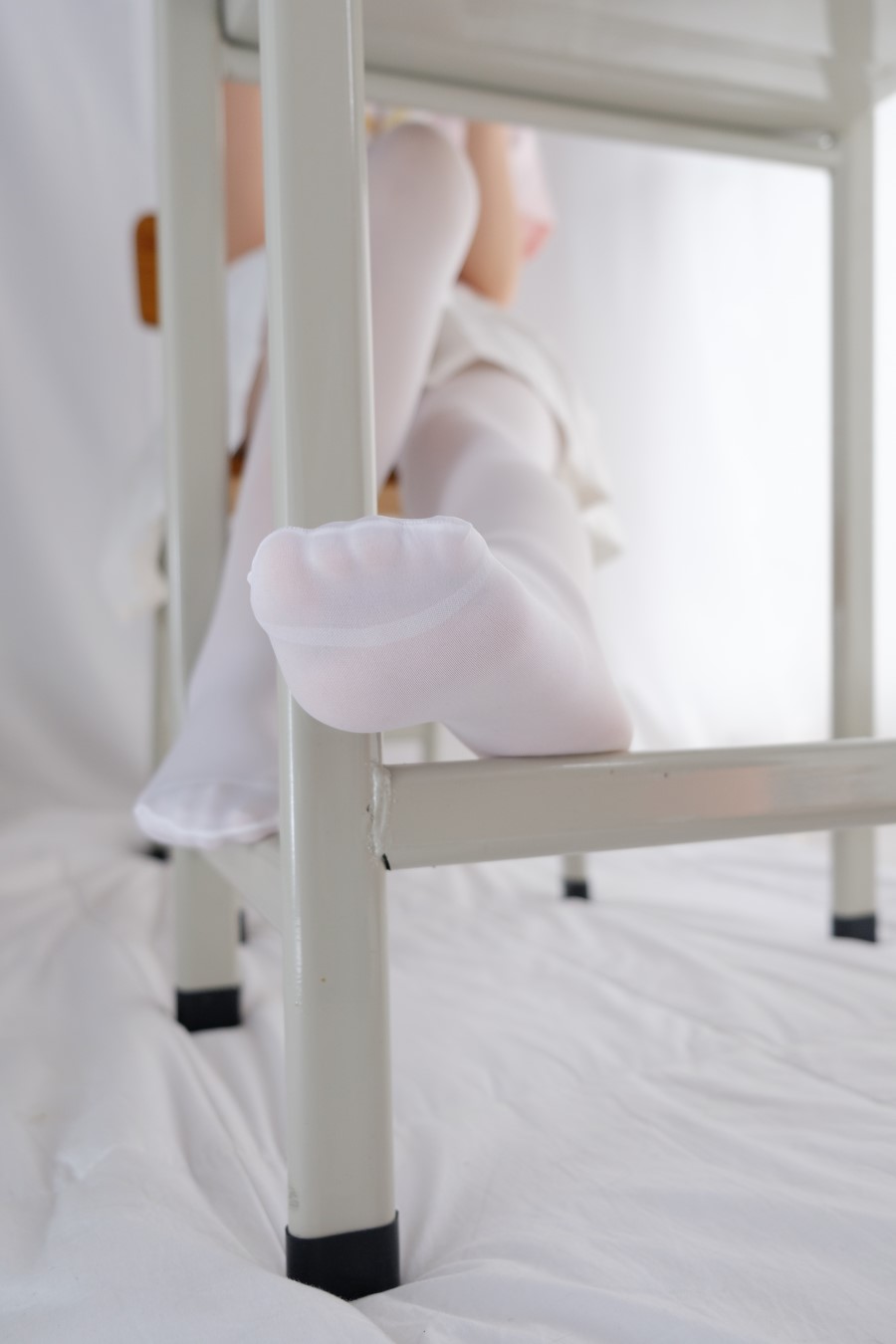 图片[49]-喵写真 VOL.007 课桌上白丝水手服 – 速更版-美库