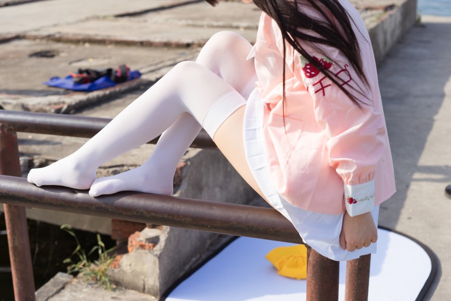 图片[19]-喵写真 VOL.010 湖边白丝萝莉 – 速更版-美库