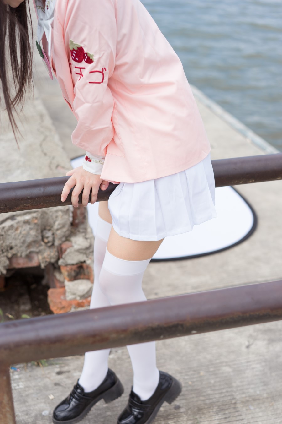 图片[27]-喵写真 VOL.010 湖边白丝萝莉 – 速更版-美库