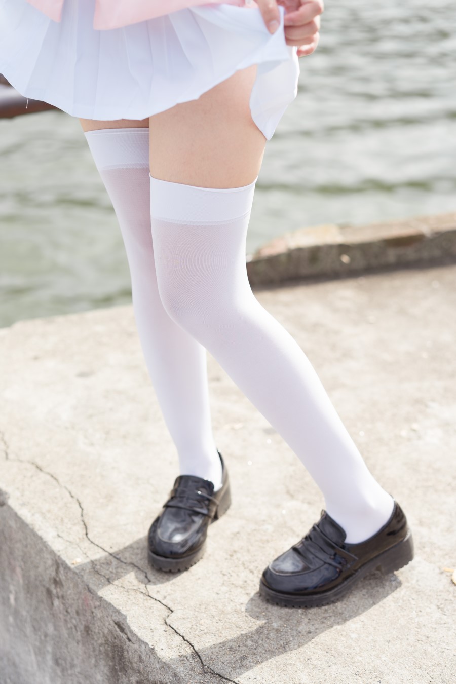 图片[28]-喵写真 VOL.010 湖边白丝萝莉 – 速更版-美库