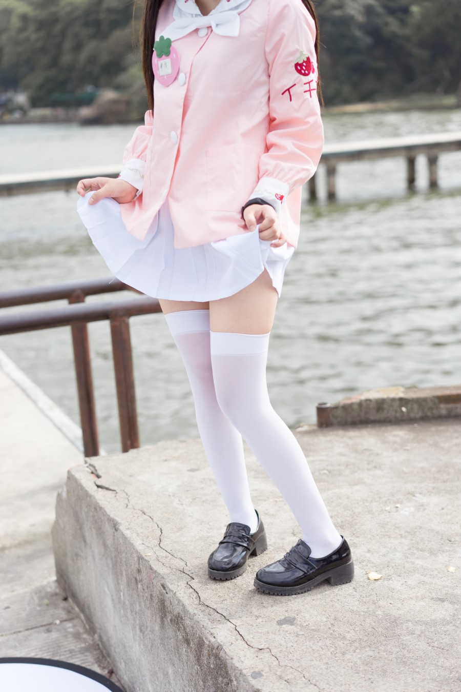 图片[29]-喵写真 VOL.010 湖边白丝萝莉 – 速更版-美库