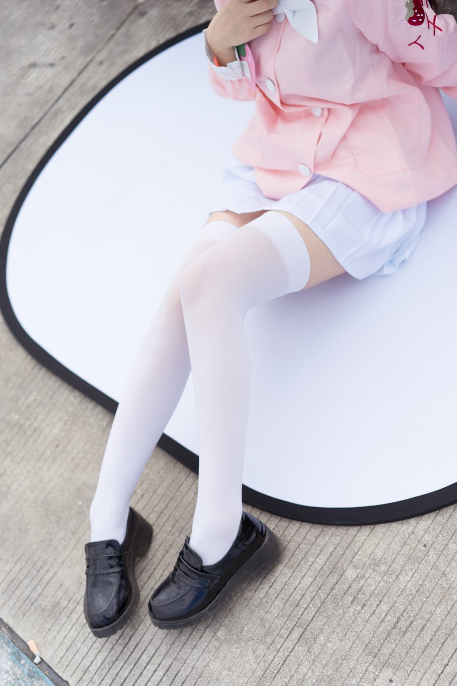 图片[30]-喵写真 VOL.010 湖边白丝萝莉 – 速更版-美库