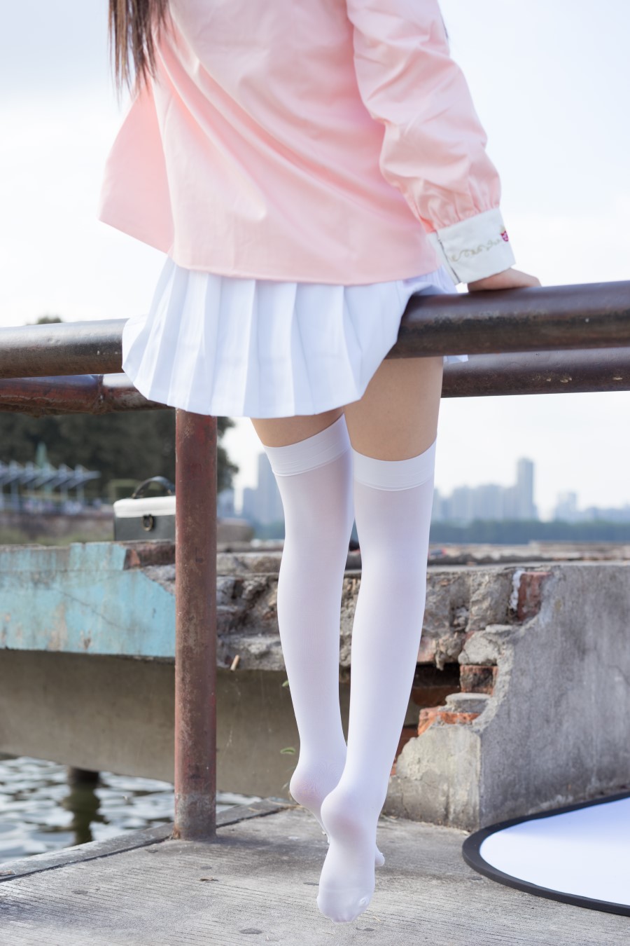 图片[45]-喵写真 VOL.010 湖边白丝萝莉 – 速更版-美库