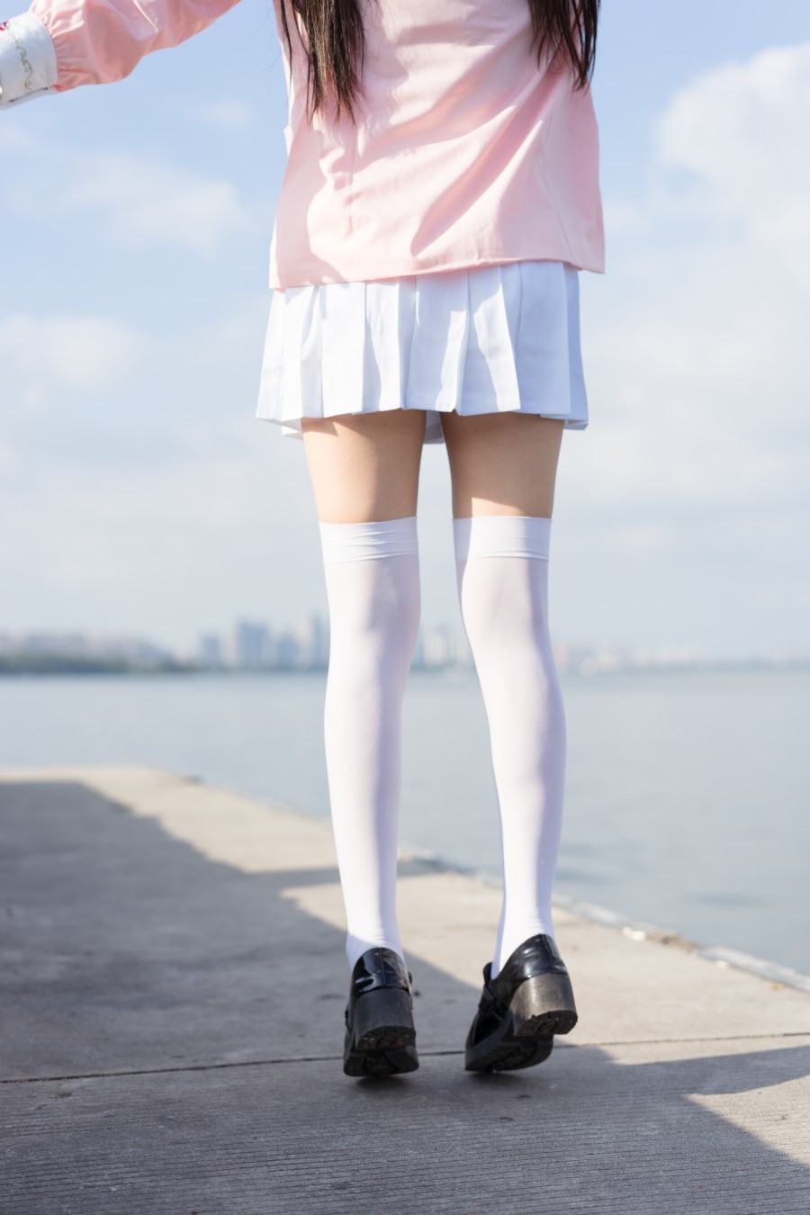 图片[63]-喵写真 VOL.010 湖边白丝萝莉 – 速更版-美库