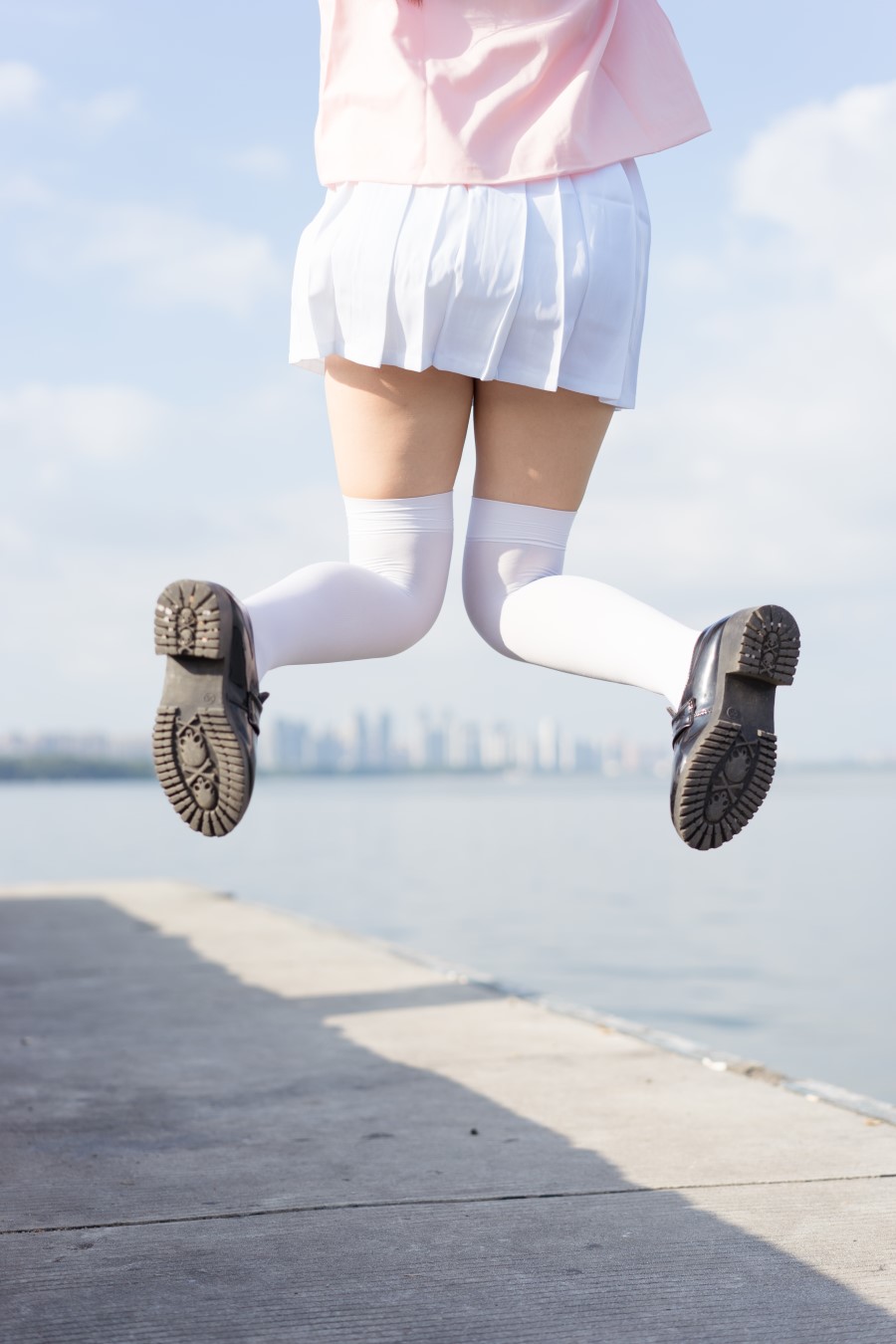 图片[64]-喵写真 VOL.010 湖边白丝萝莉 – 速更版-美库