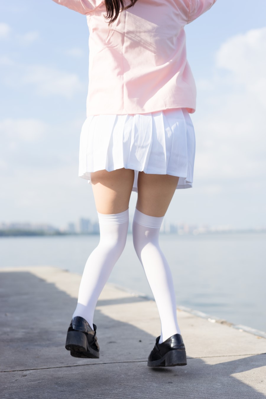 图片[65]-喵写真 VOL.010 湖边白丝萝莉 – 速更版-美库