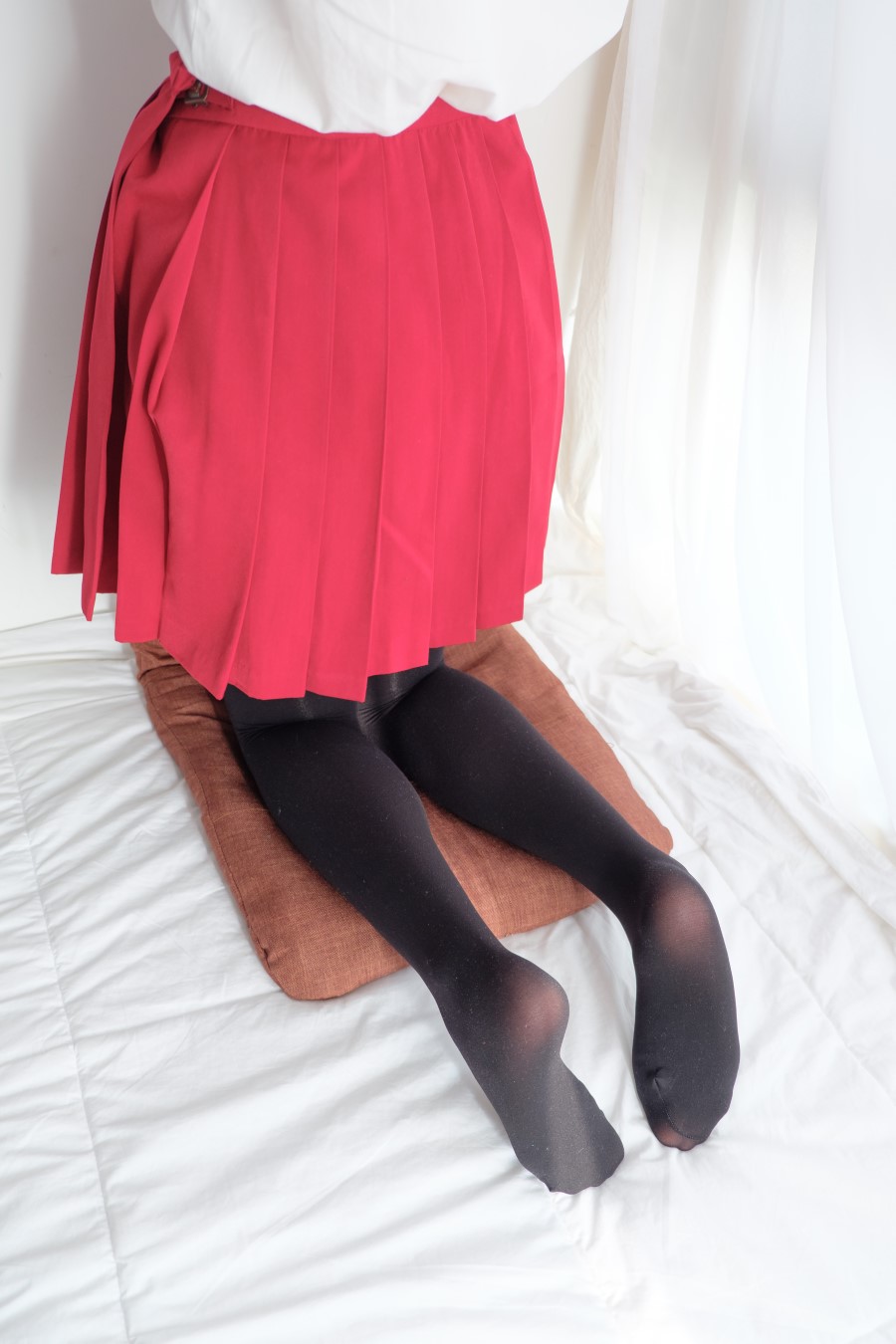 图片[61]-喵写真 VOL.013 红裙黑丝 – 速更版-美库