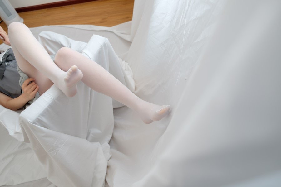 图片[29]-喵写真 VOL.020 丝袜百褶裙 – 速更版-美库