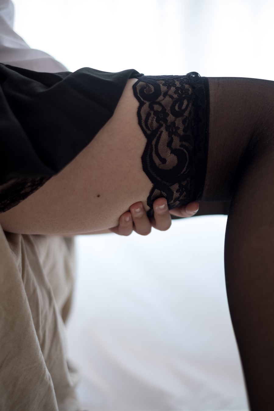 图片[32]-喵写真 VOL.019 蕾丝边黑丝 – 速更版-美库