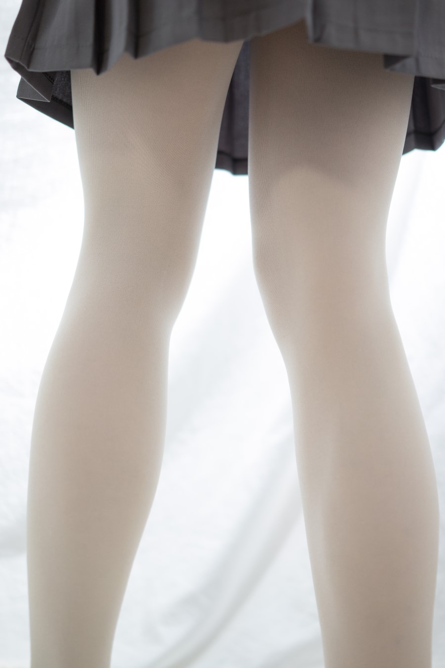 图片[52]-喵写真 VOL.017 眼镜学妹丝足 – 速更版-美库