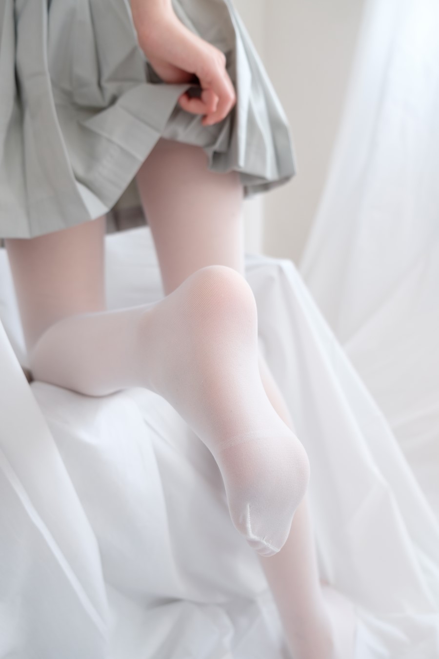 图片[53]-喵写真 VOL.020 丝袜百褶裙 – 速更版-美库