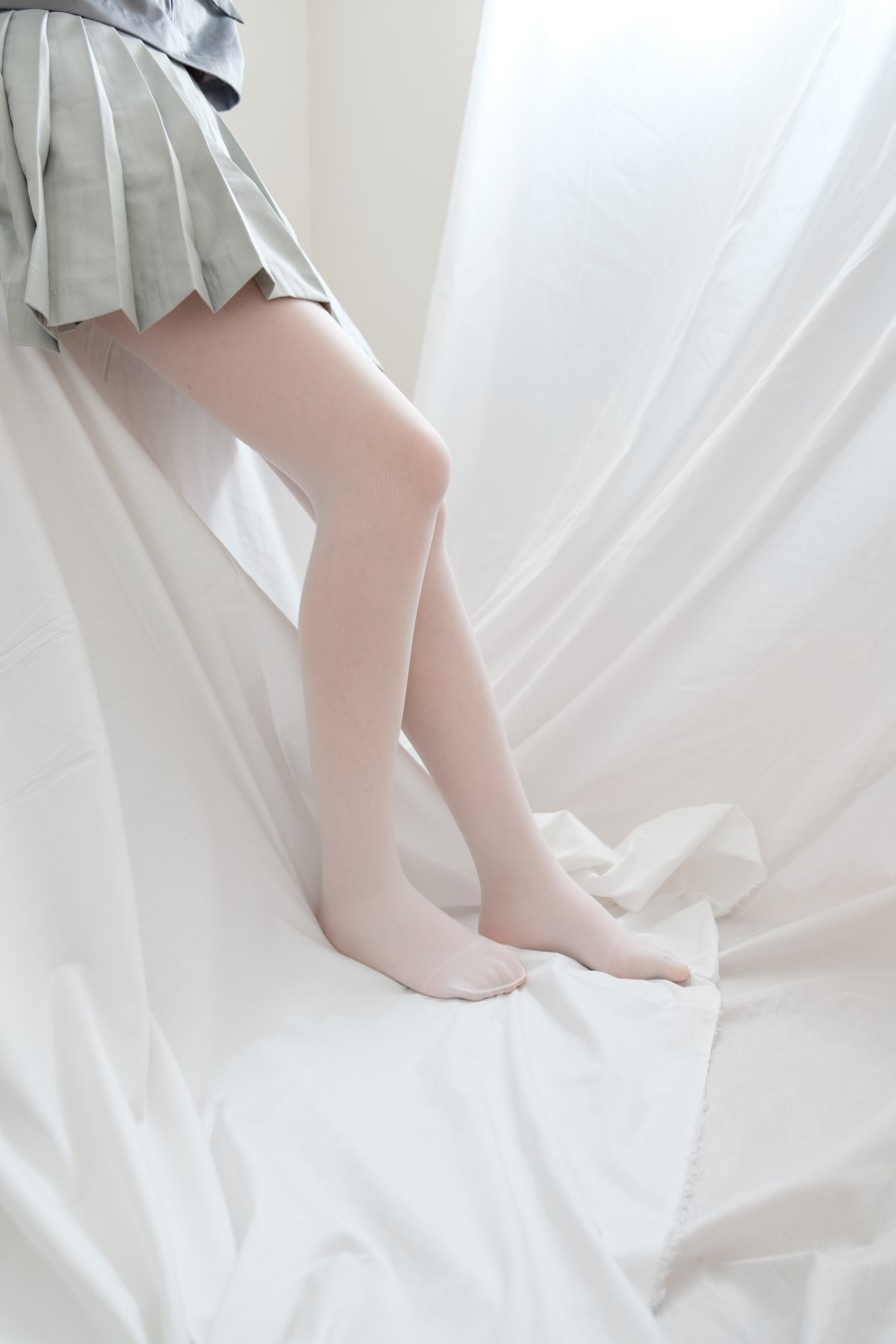 图片[66]-喵写真 VOL.020 丝袜百褶裙 – 速更版-美库