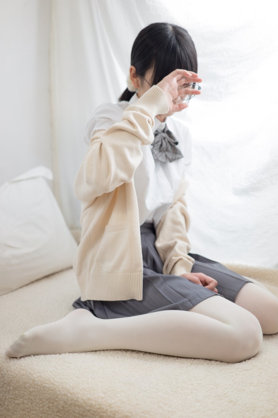 图片[87]-喵写真 VOL.017 眼镜学妹丝足 – 速更版-美库