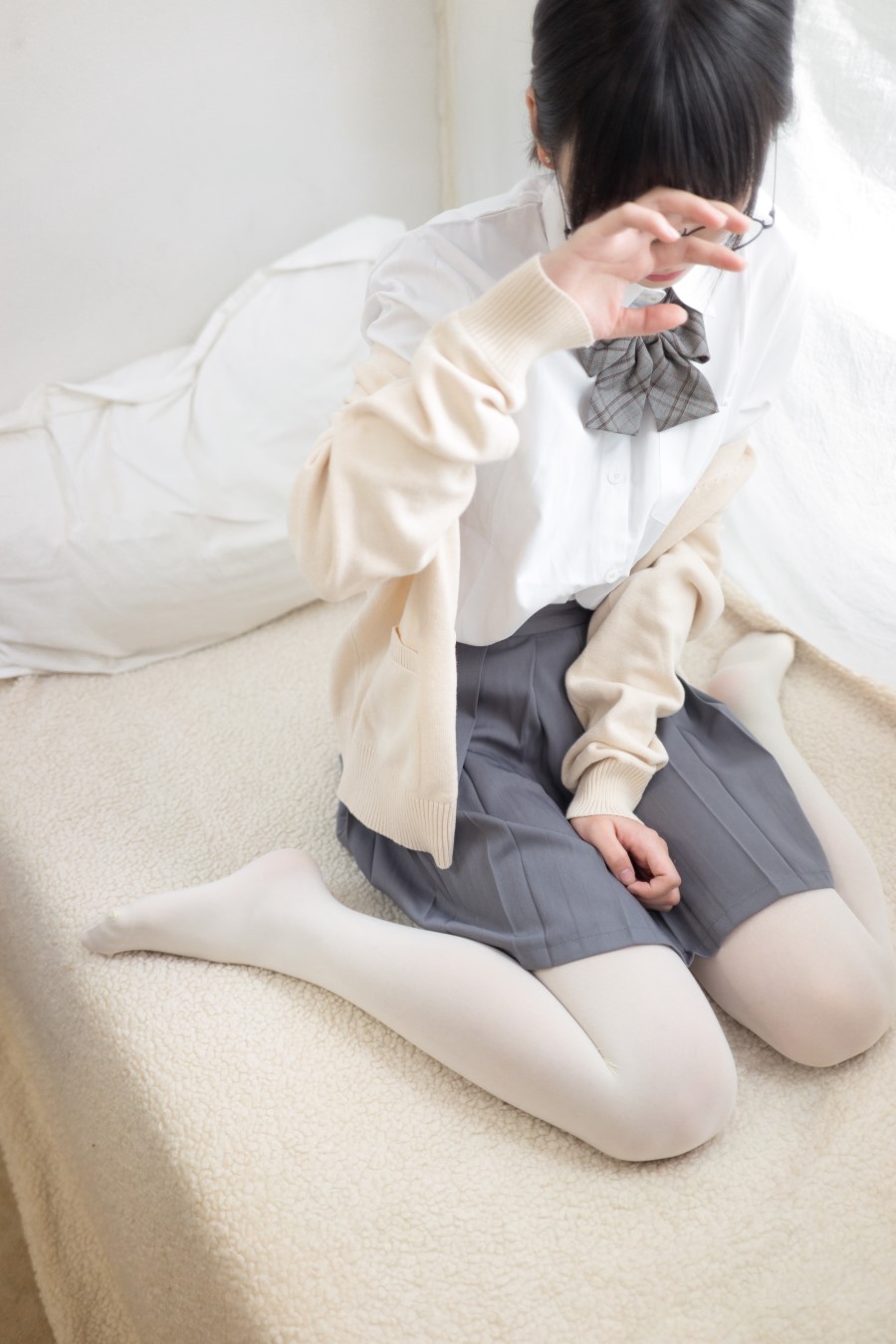 图片[88]-喵写真 VOL.017 眼镜学妹丝足 – 速更版-美库