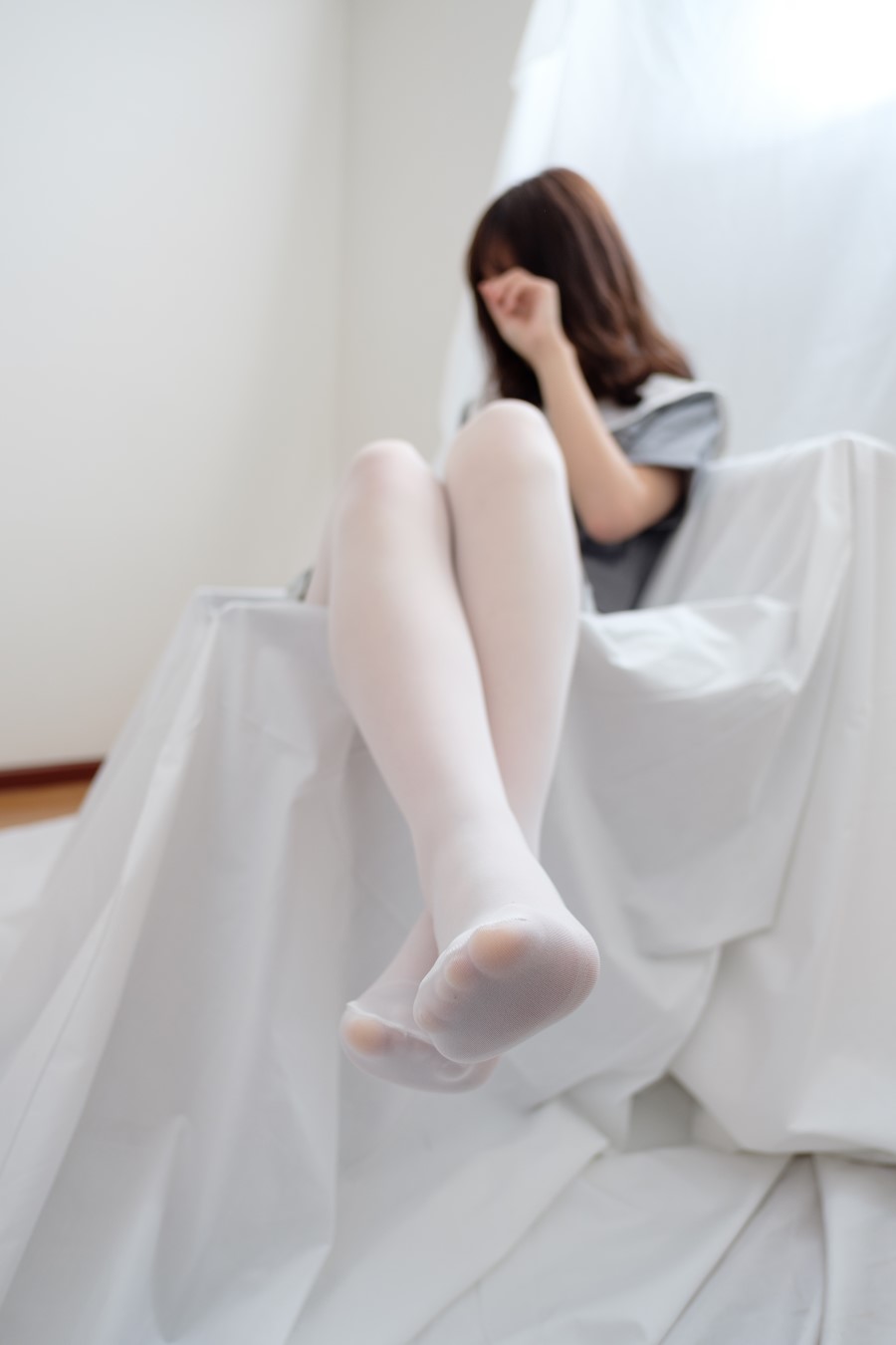 图片[83]-喵写真 VOL.020 丝袜百褶裙 – 速更版-美库