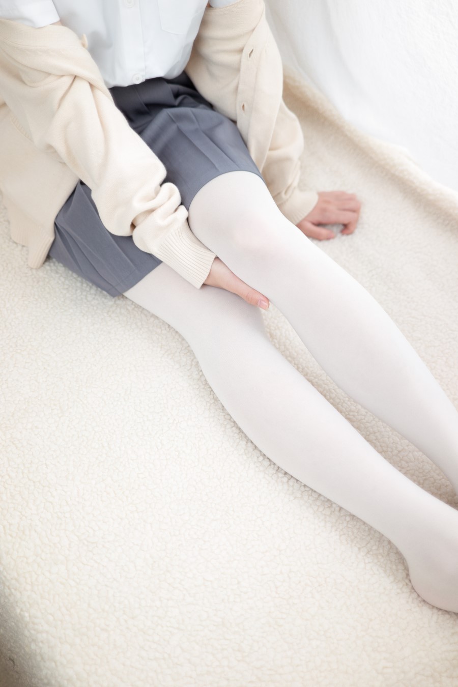 图片[98]-喵写真 VOL.017 眼镜学妹丝足 – 速更版-美库