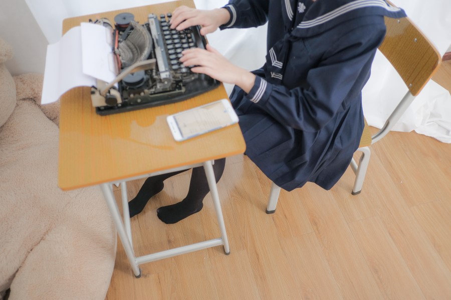 图片[11]-喵写真 VOL.024 黑丝学妹 – 速更版-美库