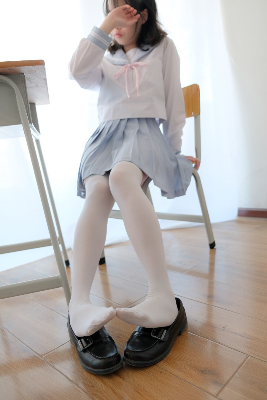 图片[43]-喵写真 VOL.023 丝袜百褶裙4 – 速更版-美库