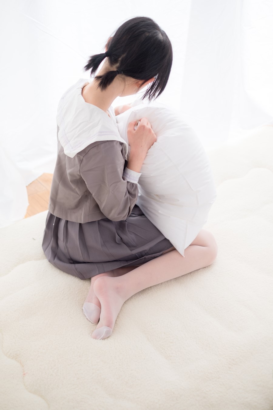 图片[63]-喵写真 VOL.021 丝袜百褶裙2 – 速更版-美库