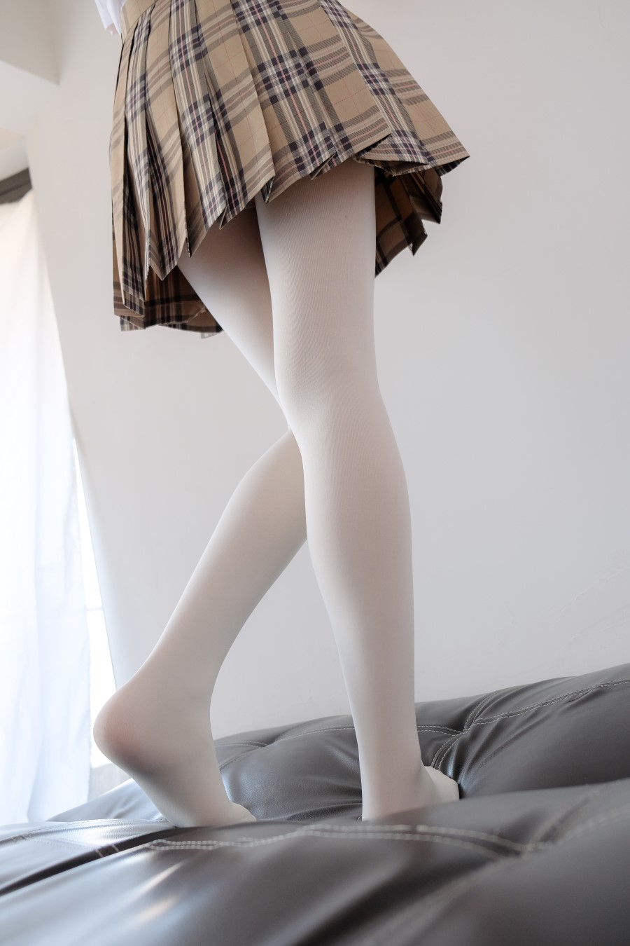 图片[92]-喵写真 VOL.022 丝袜百褶裙3 – 速更版-美库