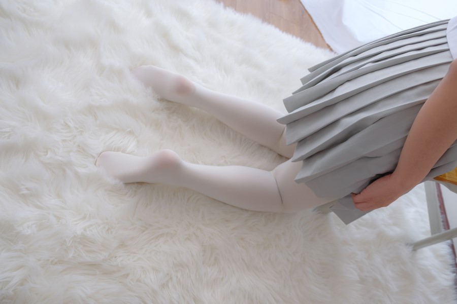 图片[14]-喵写真 VOL.026 丝袜百褶裙5 – 速更版-美库