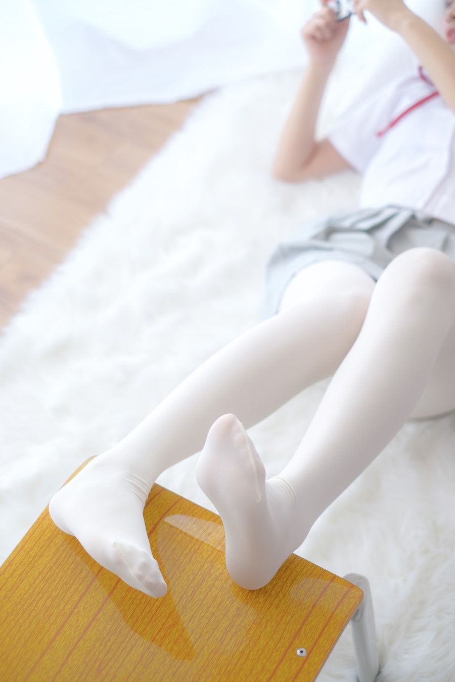 图片[35]-喵写真 VOL.026 丝袜百褶裙5 – 速更版-美库