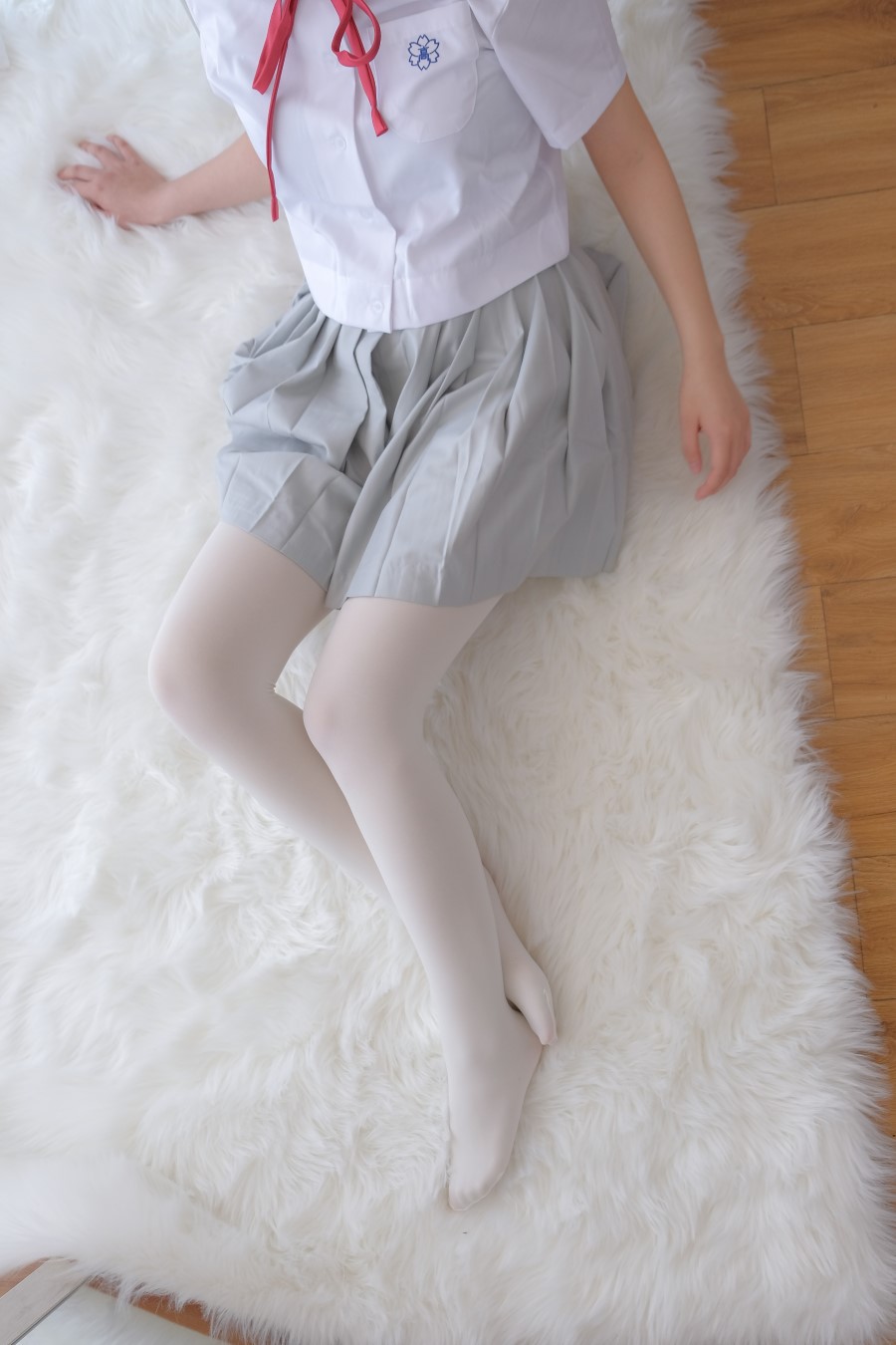 图片[56]-喵写真 VOL.026 丝袜百褶裙5 – 速更版-美库