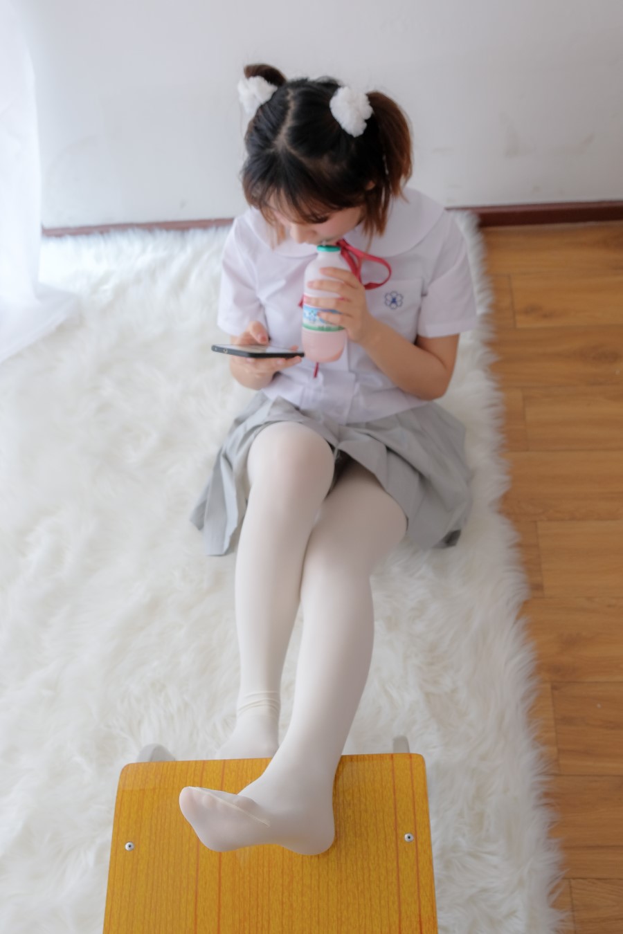 图片[58]-喵写真 VOL.026 丝袜百褶裙5 – 速更版-美库